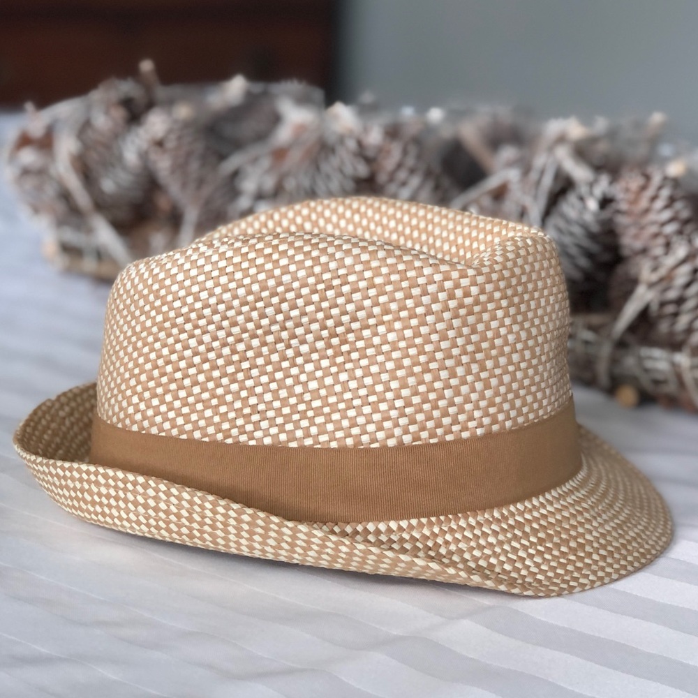 Kids hat - Picture 1 of 5